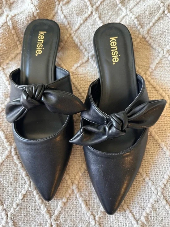 Kensie Black Pointed Bow-Detail Kitten Heel Mules - Picture 8 of 9